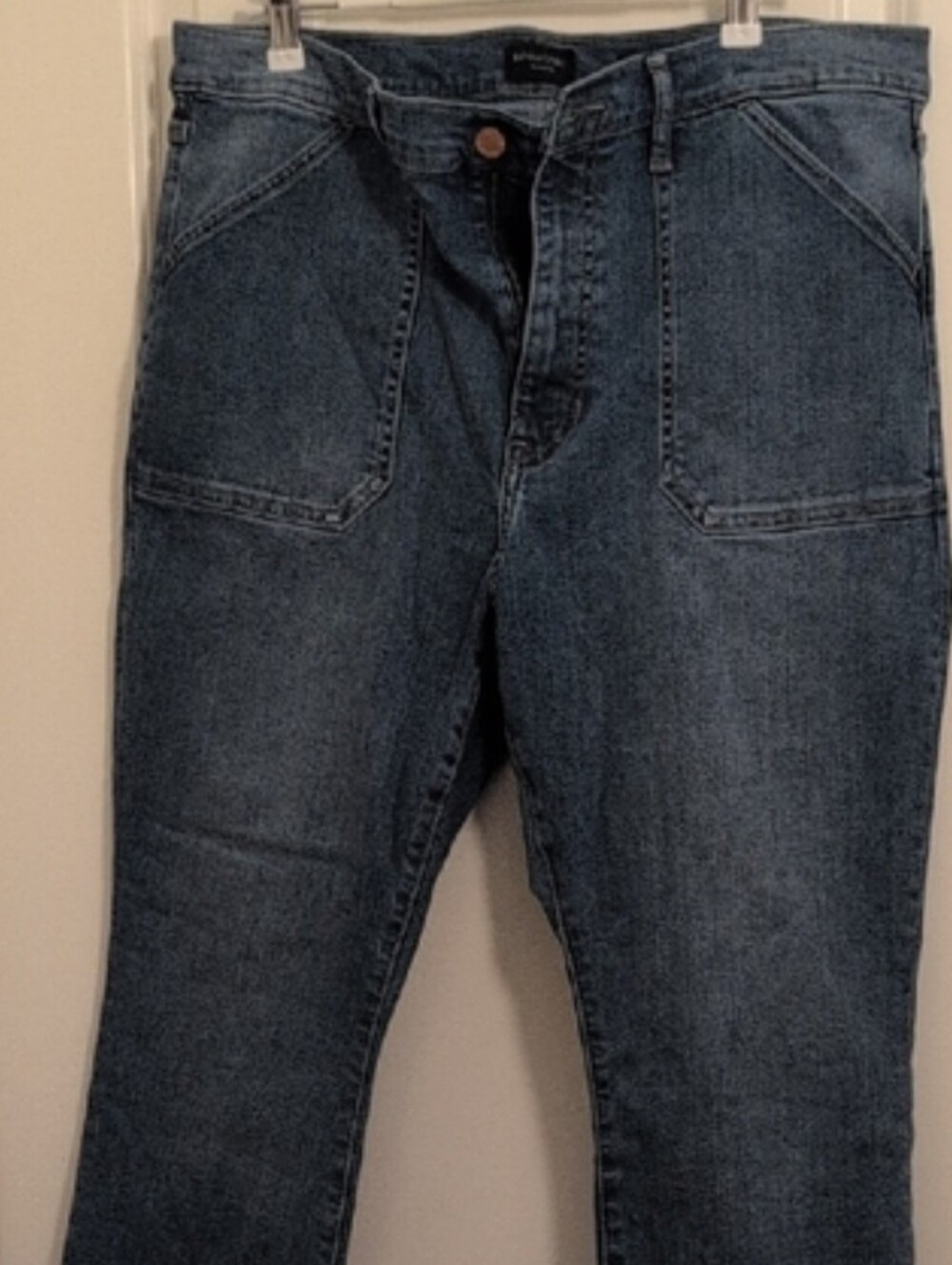 NWOT Banana Republic Patch Pockets Premium Denim Mid-Rise Crop Flare Y2K Jeans